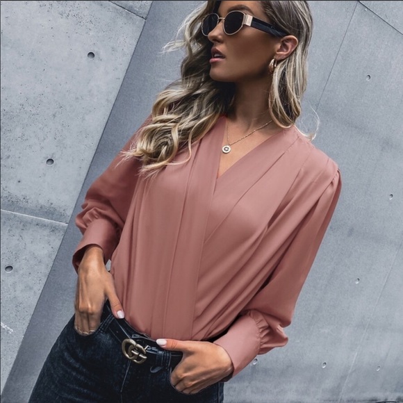 Black  classic v neck surplice bodysuit - Picture 11 of 13